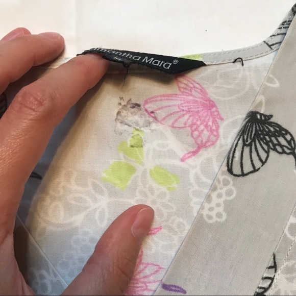 Healthcare Essential Scrub Shirt Comfortable & Professional Workwear - Picture 6 of 8